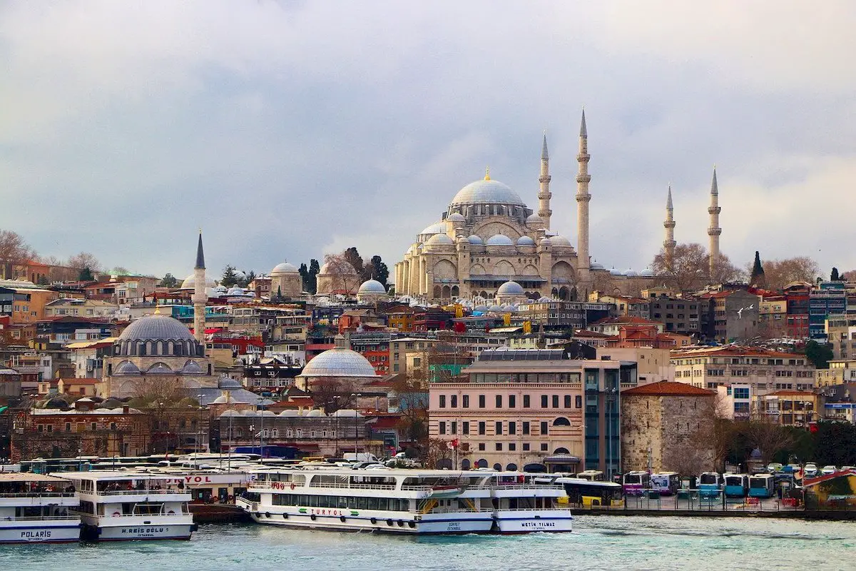 what-is-it-like-to-travel-to-turkey-during-ramadan-time?