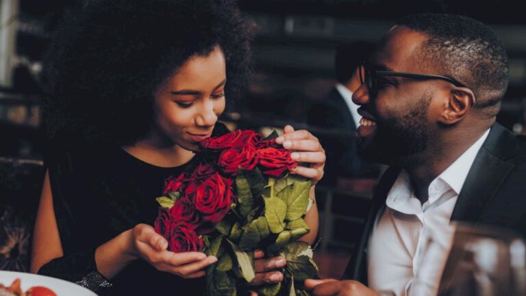 6 ways to connect on a socially-distanced date