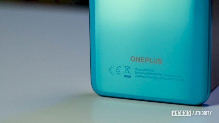 Another mid-range OnePlus phone could be on the way, packing SD 690 (Update)