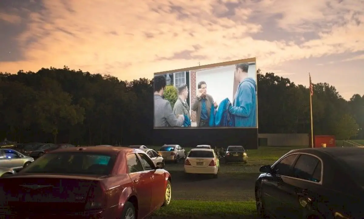 revenge-of-the-drive-in-movie-theater