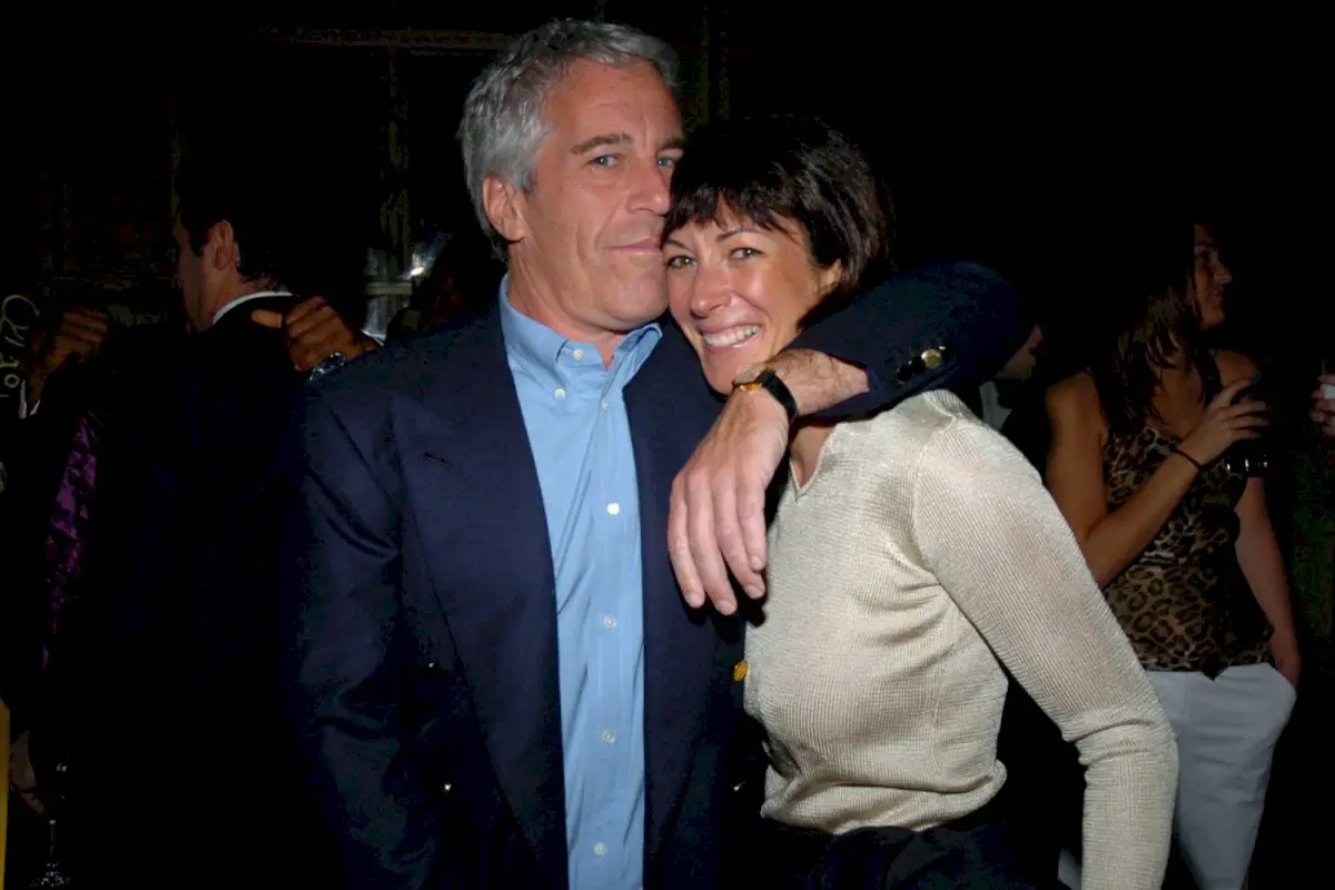jeffrey-epstein-victims:-how-ghislaine-maxwell’s-arrest-may-affect-them
