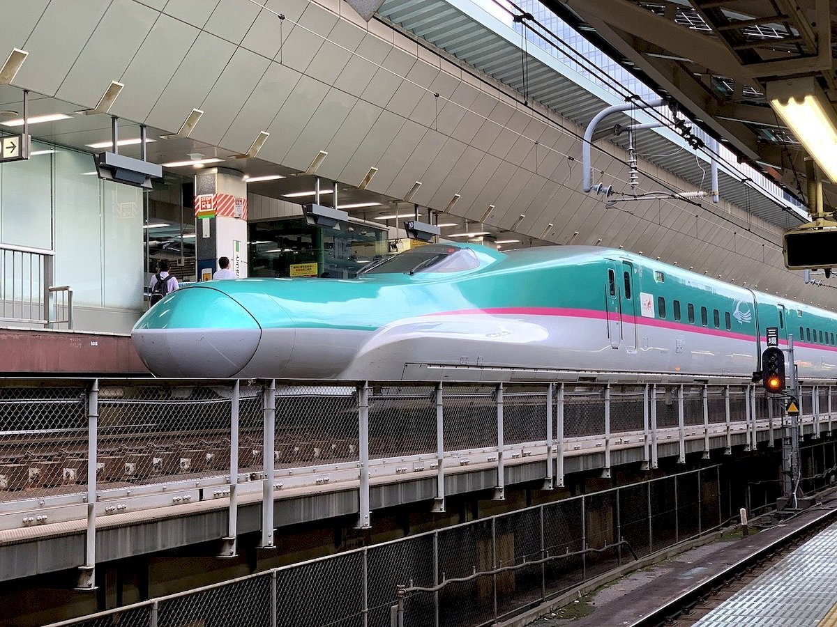 the-fastest-and-cheapest-ways-to-travel-from-tokyo-to-kyoto,-japan