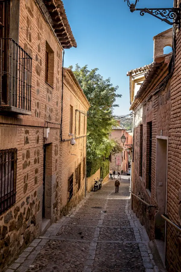 Toledo Bucket List: Top 15 Best Things to Do in Toledo, Spain