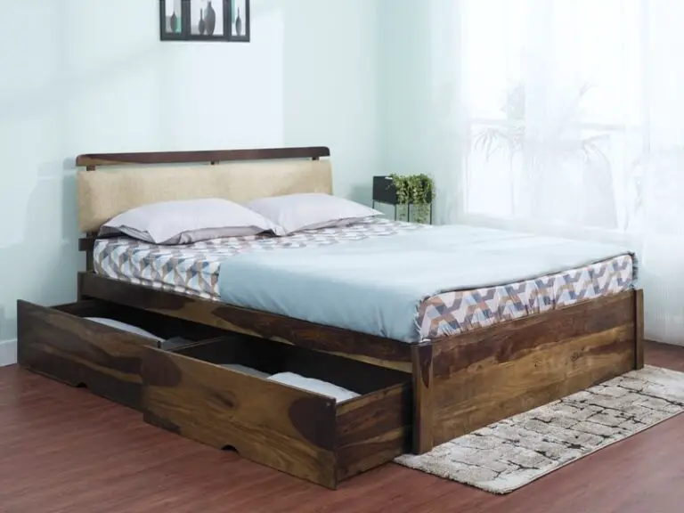 Refine your Bedroom with Chic Bedroom Furniture