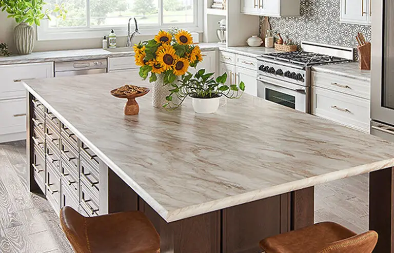 UPDATING YOUR COOKING AREA? CONSIDER CLASSY GRANITE COUNTERTOPS