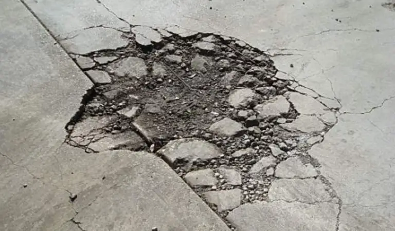 Tips To Maintain Concrete Driveways And Walkways