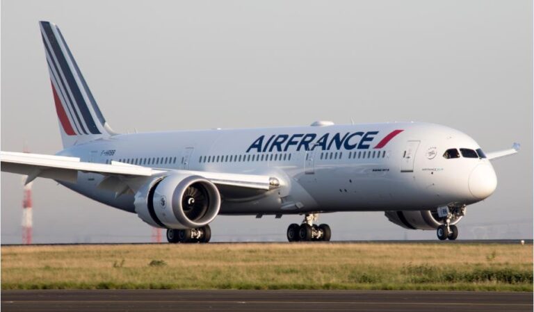 What are the necessary steps to cancel the flight ticket of Air France