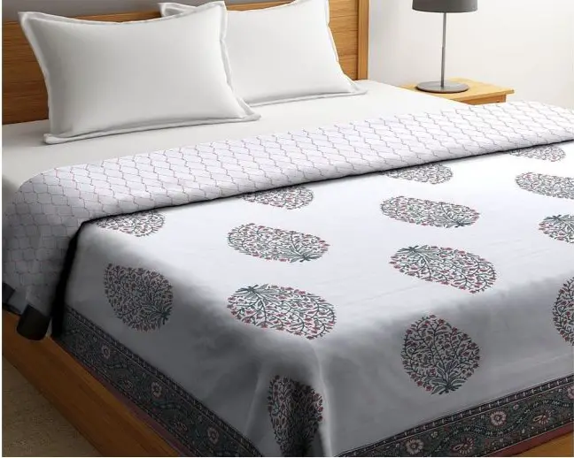 Top 6 Benefits of Quilts One Should Know!