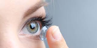 How to Choose Cosmetic Contact Lenses