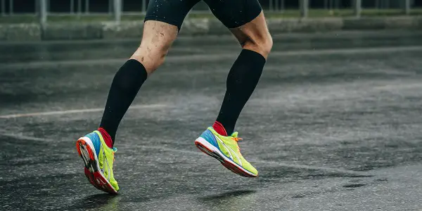 Sport Socks and the Benefits of Wearing Them