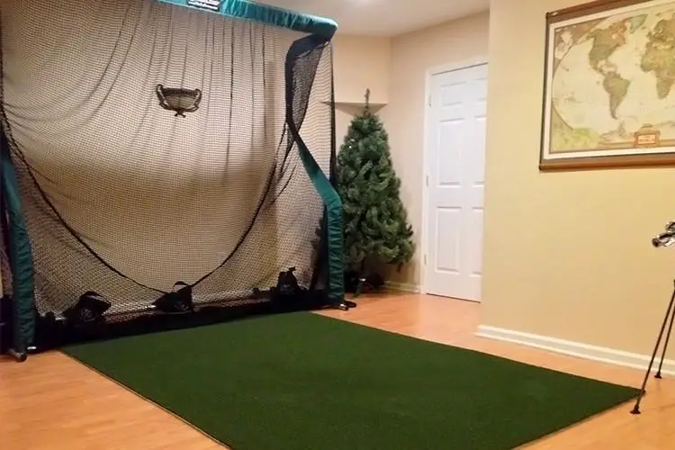 Level Up Your Golf Game With The Right Golf Hitting Mat