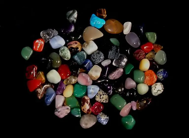 What Are The Health Benefits Of 10 Precious Gemstones?