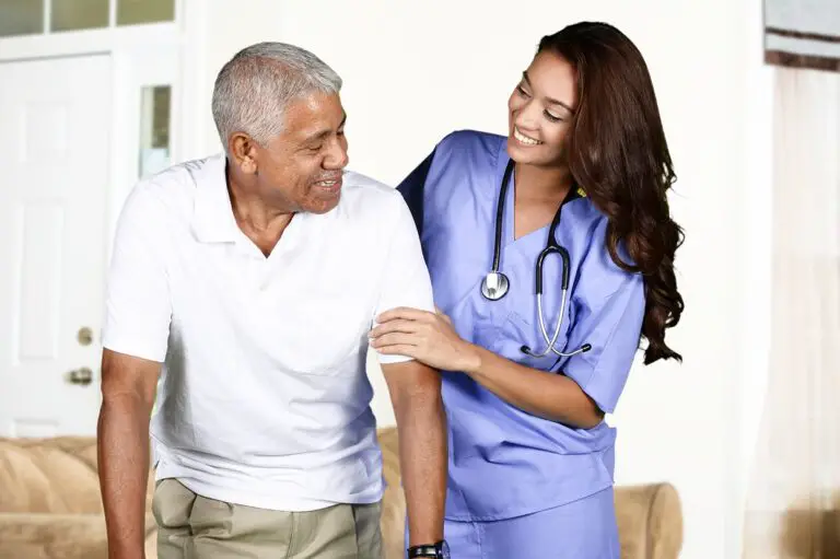 Become an Effective Geriatric Care Assistant