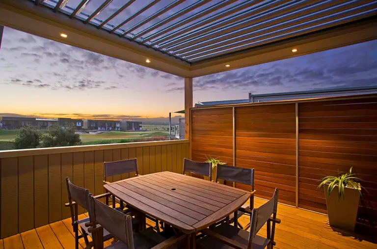Adjustable louvre roof systems Adelaide