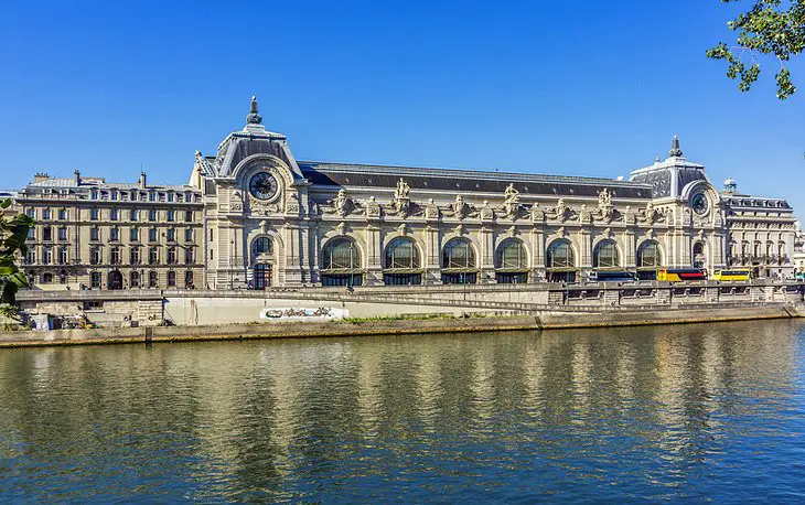 Paris tourist places (Musée d'Orsay)