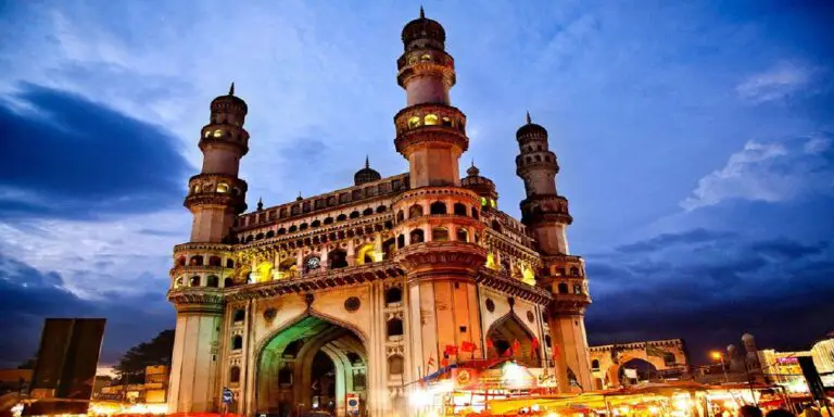 5 Best Places to visit in Hyderabad
