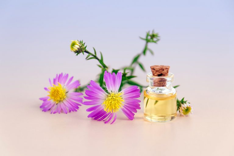 Natural & Herbal Cosmetics Manufacturers For Your Brand