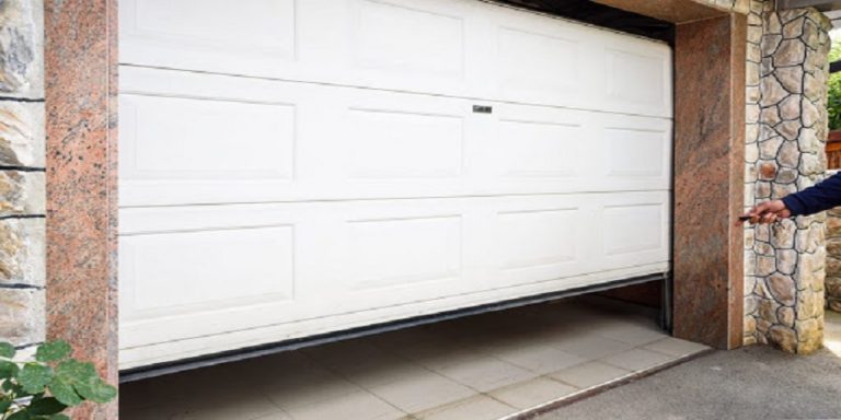 How Garage Door Repair Save You from Robberies in Your Property?