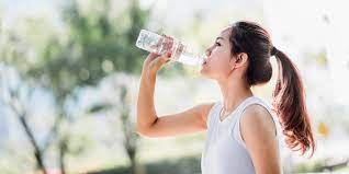 Top Advantages Of Water For Good Skin &  How Much Should Drink A Day?