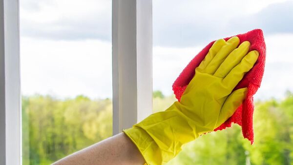 How to Clean your Windows like a pro