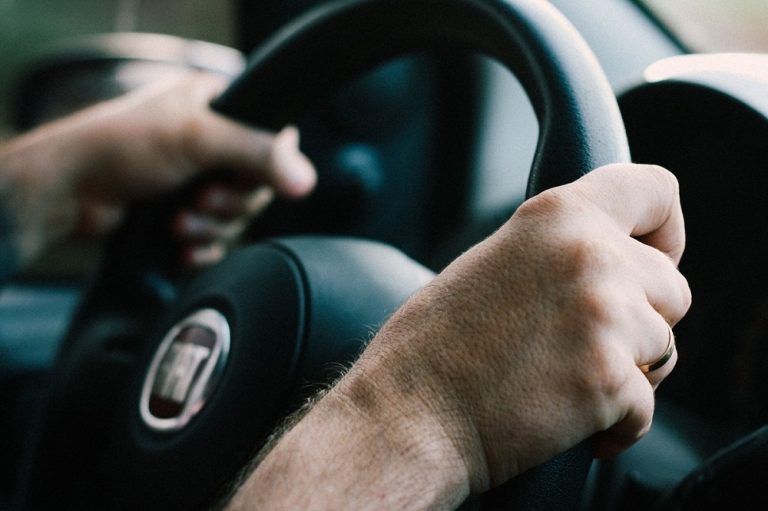 11 Driver Safety Tips to Keep in Use Everyday