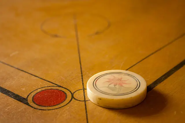 How to play carrom | Basic Playing Technique of Carrom