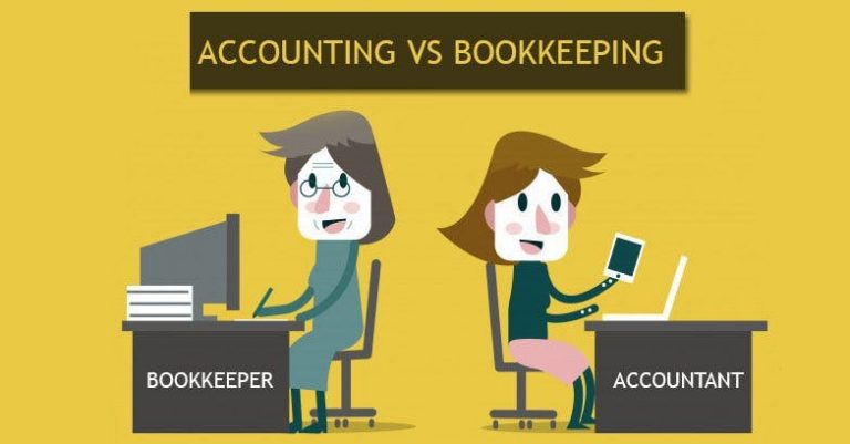 What is the Difference Between a Bookkeeper and an Accountant?