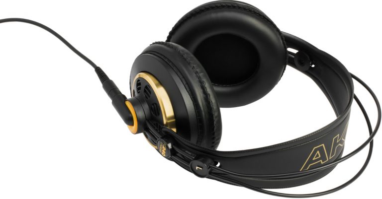 Reviewing the best headphones for podcasting – AKG K240 under $100