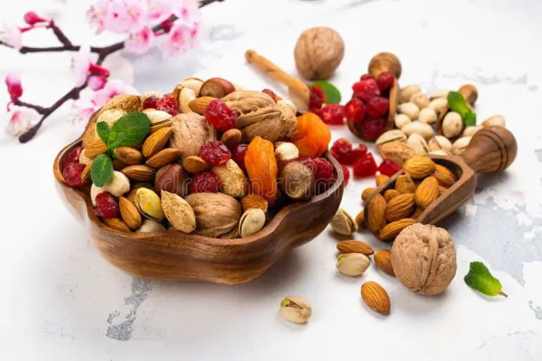 Impact on the mental health of people going from Junk food to Dry fruits