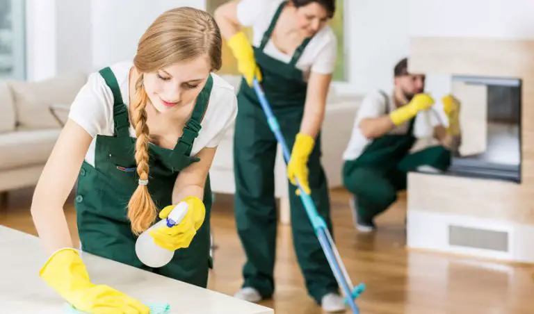 WHAT ARE THE TOP TIPS TO HIRE THE COMMERCIAL CLEANING IN MELBOURNE?