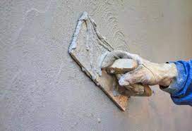 Gypsum Plaster vs Sand Cement Plaster: What Are They and  Which One's The Better Bet?
