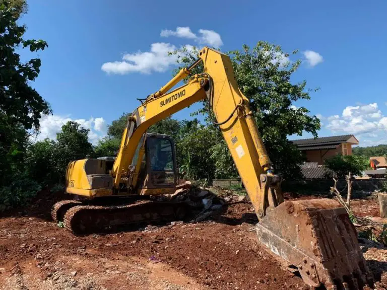 The Benefit of Renting a Backhoe