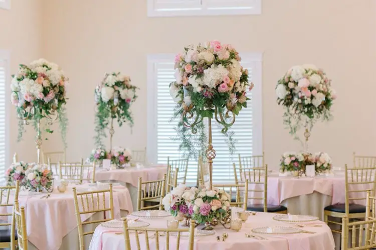 5 Trending Wedding Flower Arrangements