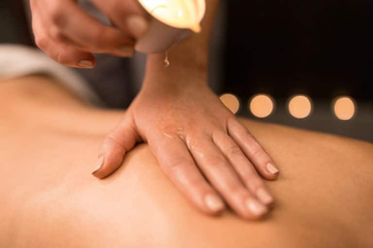 Synergistic Benefits of Massage and Aromatherapy