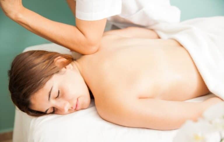 Ways to Land a Massage Job While Still in School