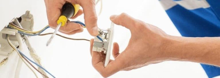 Commercial Electrician Services – Getting the Job Done