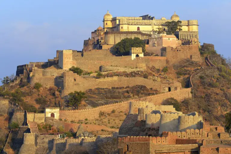 Revel in the beauty of these places to visit in Kumbhalgarh