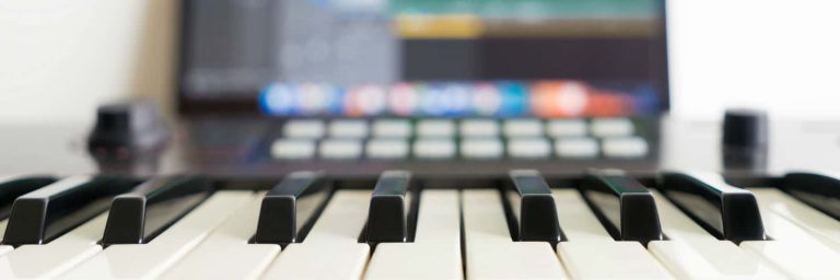 How many keys does a standard piano have?