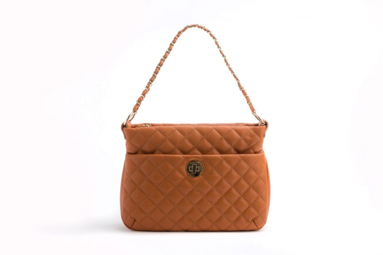 Reasons to Purchase Vegan Leather Bags from Handbag Stores