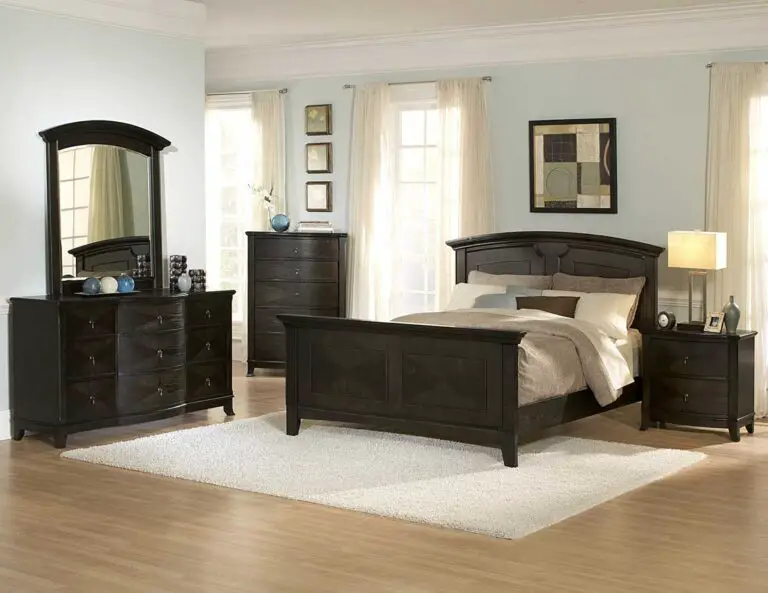 What Does a Bedroom Set Include?