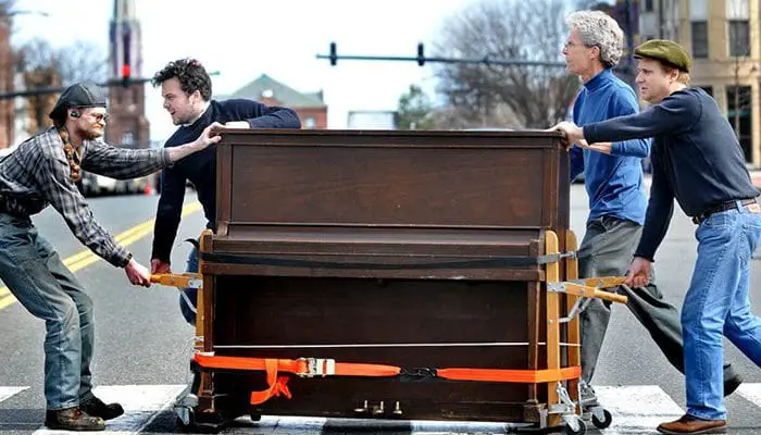 Helpful Tips to Find and Hire the Best Piano Moving Service