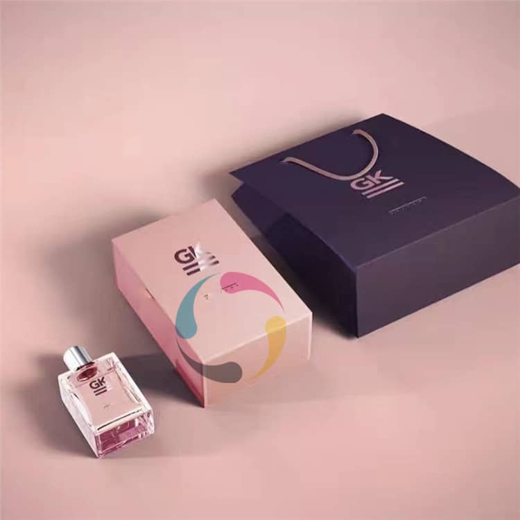 Custom Printed Fragrance Packaging Boxes: Style Visualized