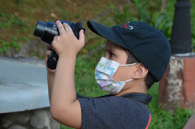 Are Disposable Face Masks Effective for Children?