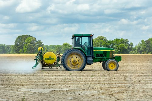 Role of Several Farm Equipment in the Agriculture Industry