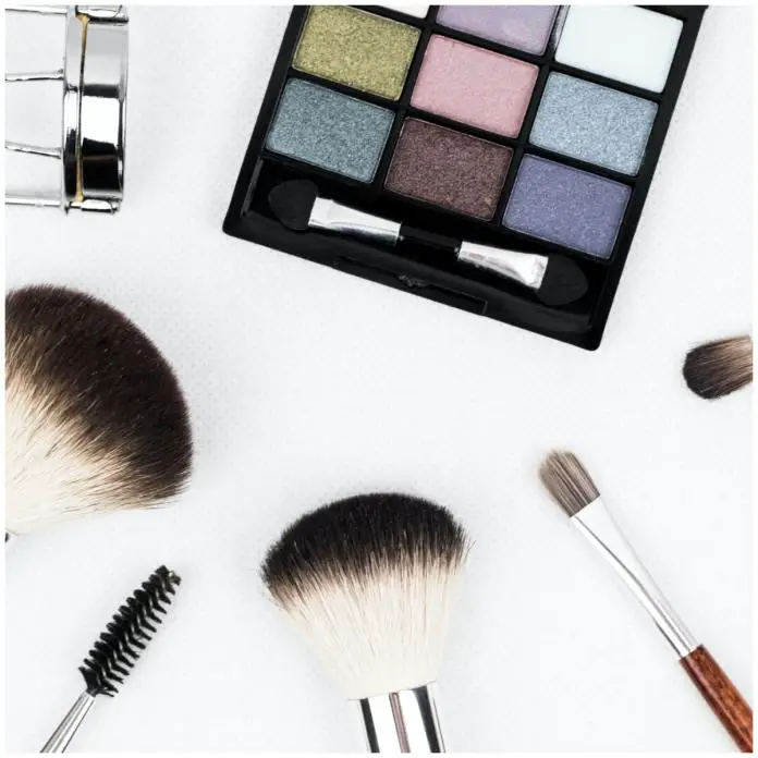 Makeup kit products Which You Don’t Need