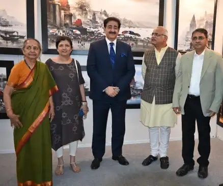 Sandeep Marwah Inaugurated India Art Festival 2022 at New Delhi