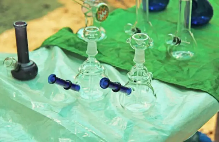 Buy a Bong Online Headshop With Metier Wholesale?