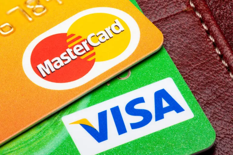 Smart Ways to Get the Maximum Benefits from your Credit Card