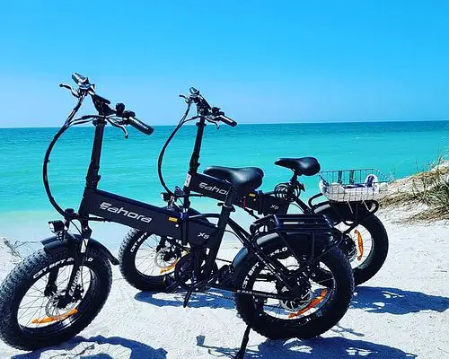 Advantage of rental Beach Bike with gears Service