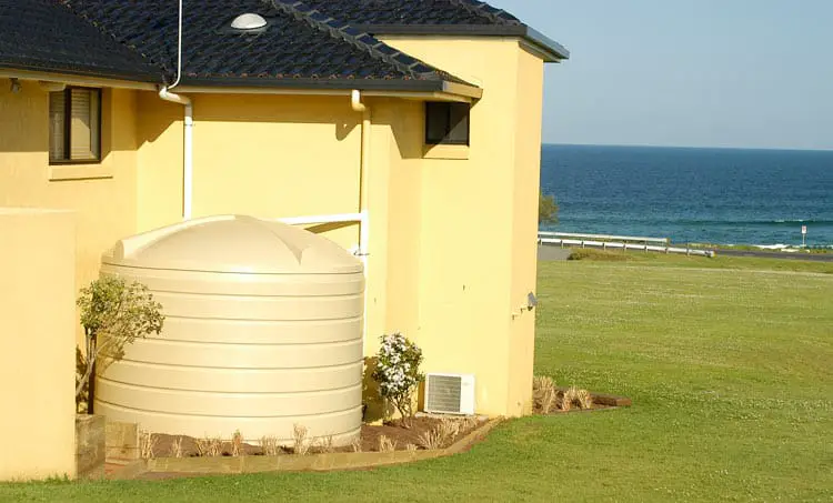 10 Things You Need to Know Before Buying a Water Tank